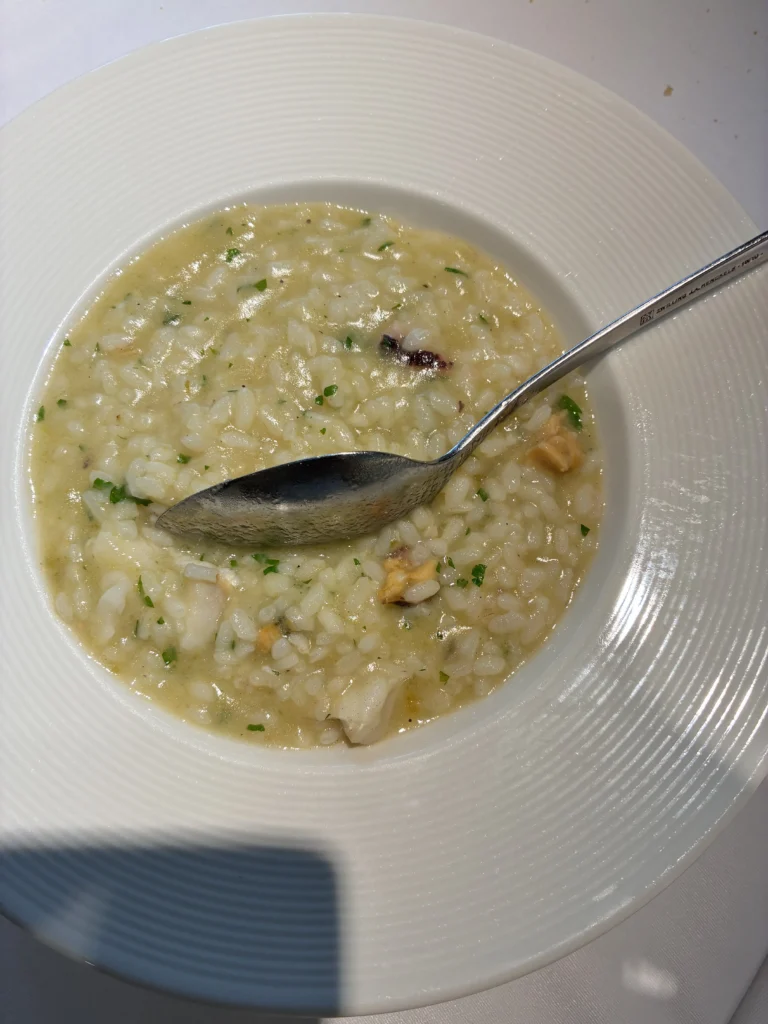 arroz cremoso en salsa verde