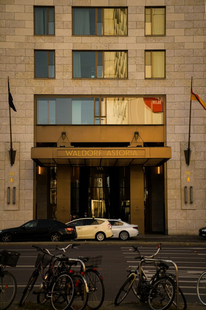 Frankfurt Messe exhibition halls with nearby hotels during Automechanika